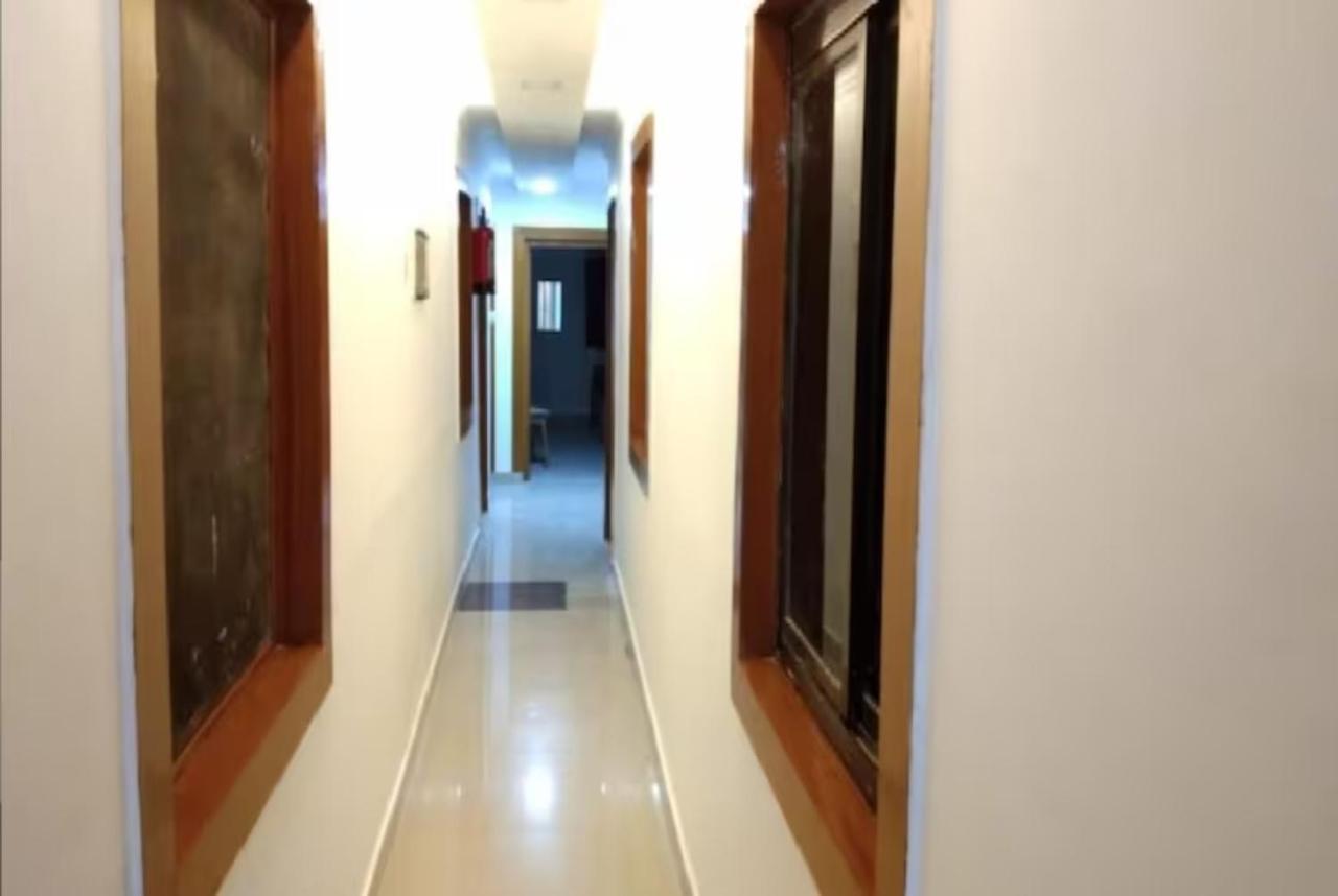 Goroomgo New Ashiyana Palace バラナシ エクステリア 写真