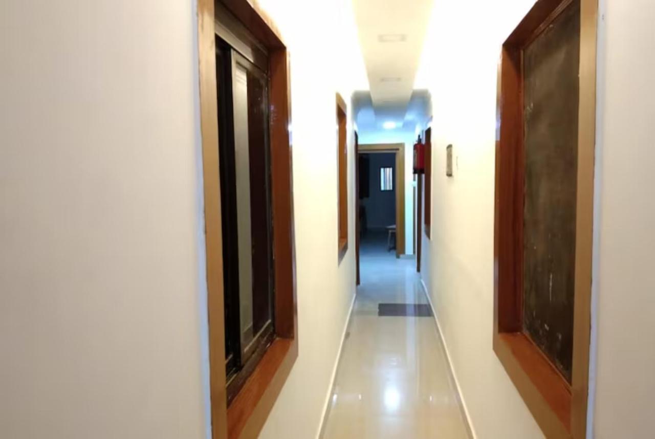 Goroomgo New Ashiyana Palace バラナシ エクステリア 写真
